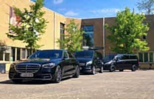 Y-Drive Chauffeured Services bv