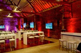 PartyDJ: DJ • Discobar • Karaoke • Special Effects