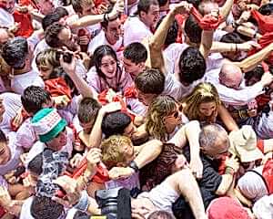 Crowds move like liquids: What this means for event safety Crowds move like liquids: What this means for event safety