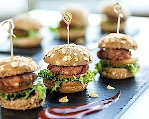 TIP! - How Much Drinks and Snacks Should You Provide at a Party or Event? TIP! - How Much Drinks and Snacks Should You Provide at a Party or Event?